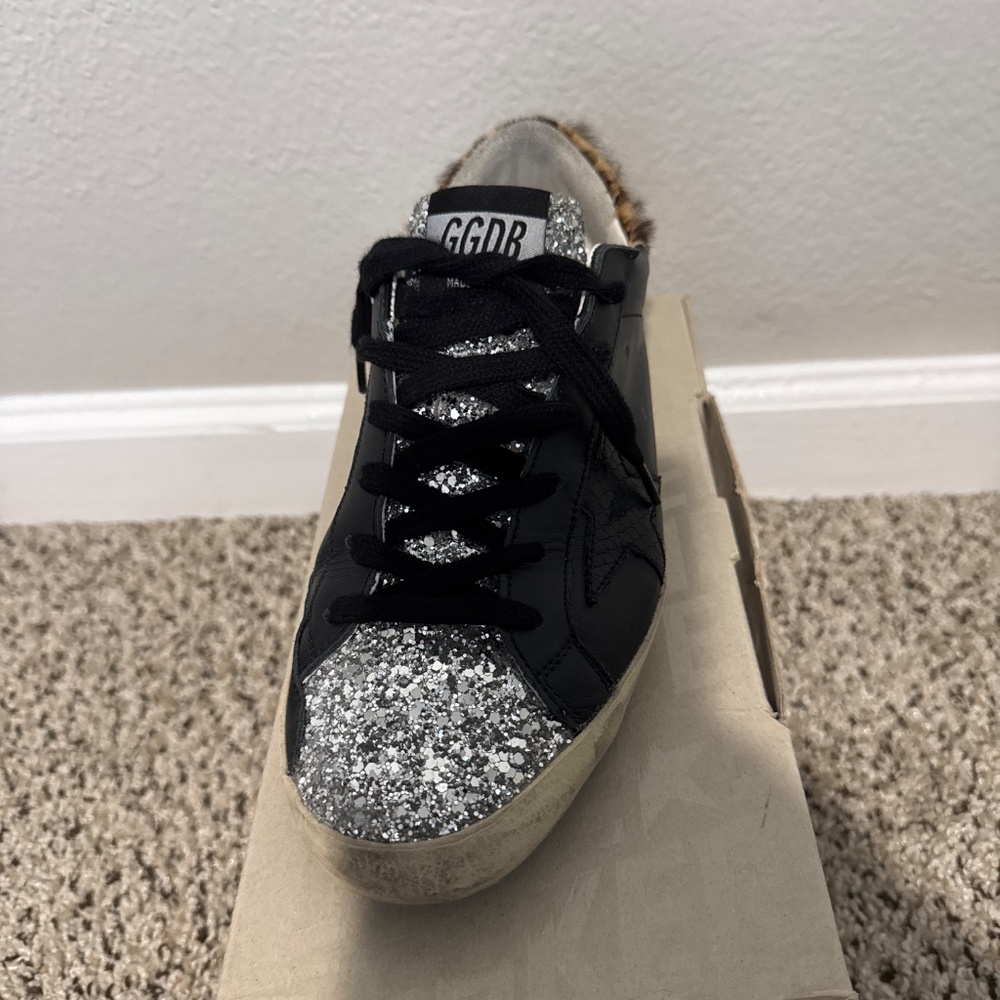 Golden Goose - Picture 2 of 7